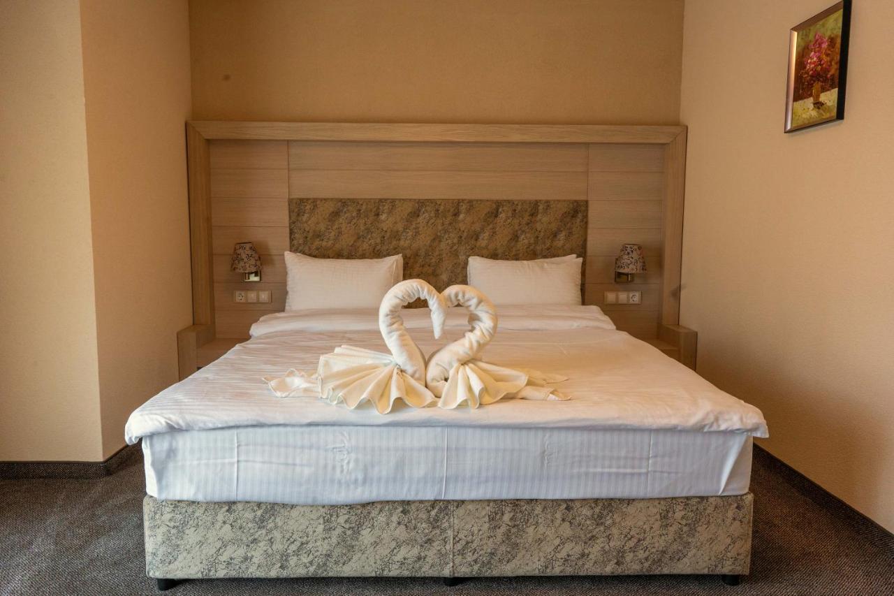 Boutique Hotel Provence Бутик Хотел Прованс ペトリチ エクステリア 写真
