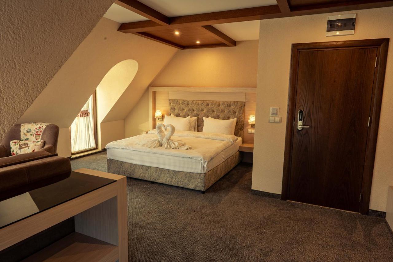 Boutique Hotel Provence Бутик Хотел Прованс ペトリチ エクステリア 写真