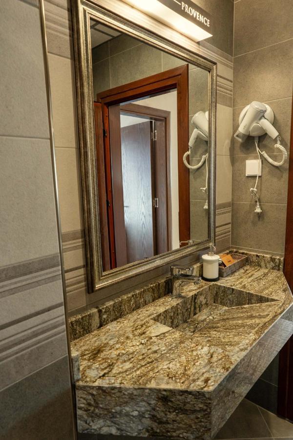 Boutique Hotel Provence Бутик Хотел Прованс ペトリチ エクステリア 写真