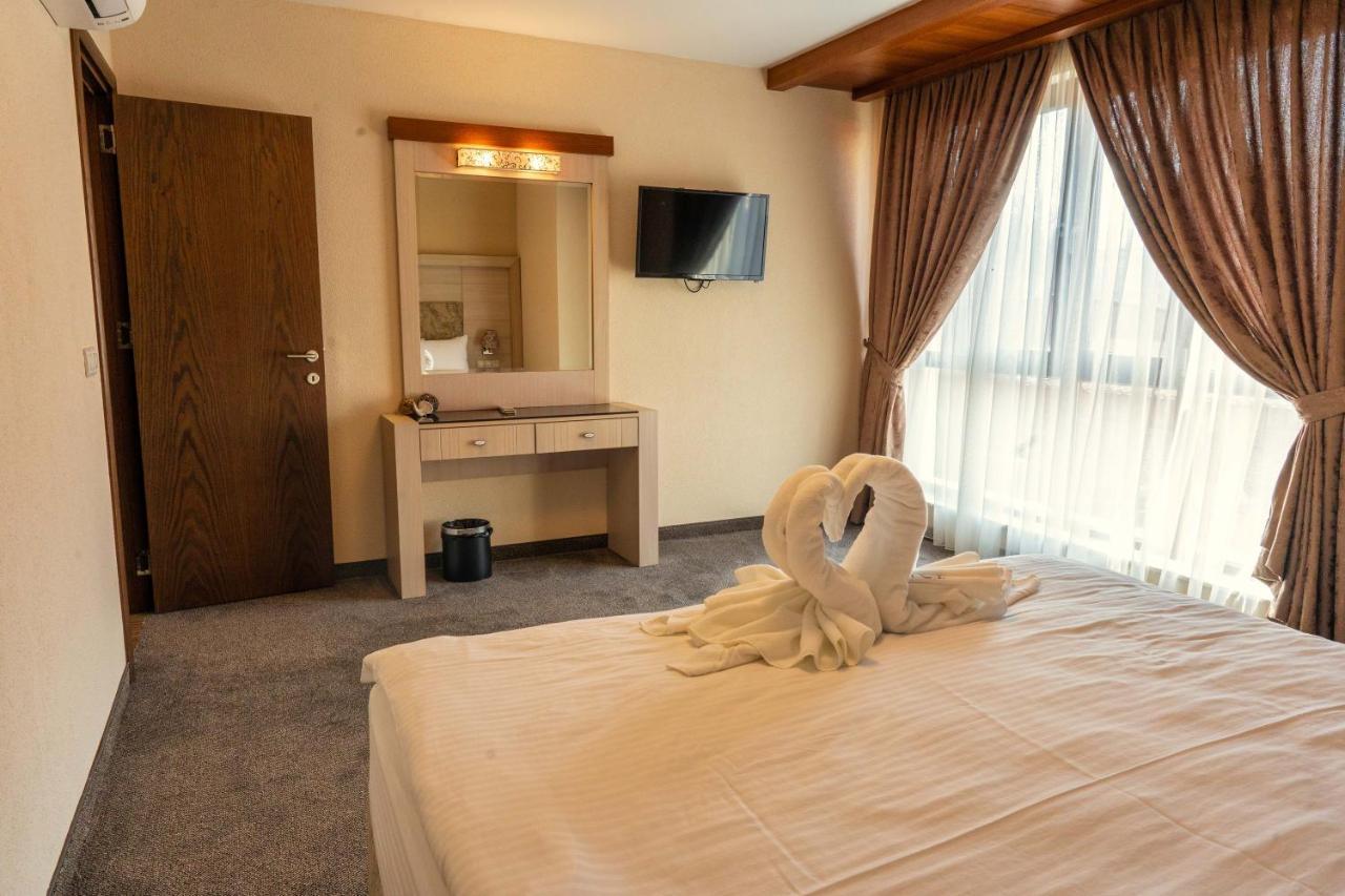 Boutique Hotel Provence Бутик Хотел Прованс ペトリチ エクステリア 写真