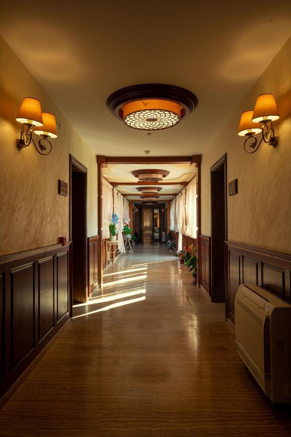 Boutique Hotel Provence Бутик Хотел Прованс ペトリチ エクステリア 写真